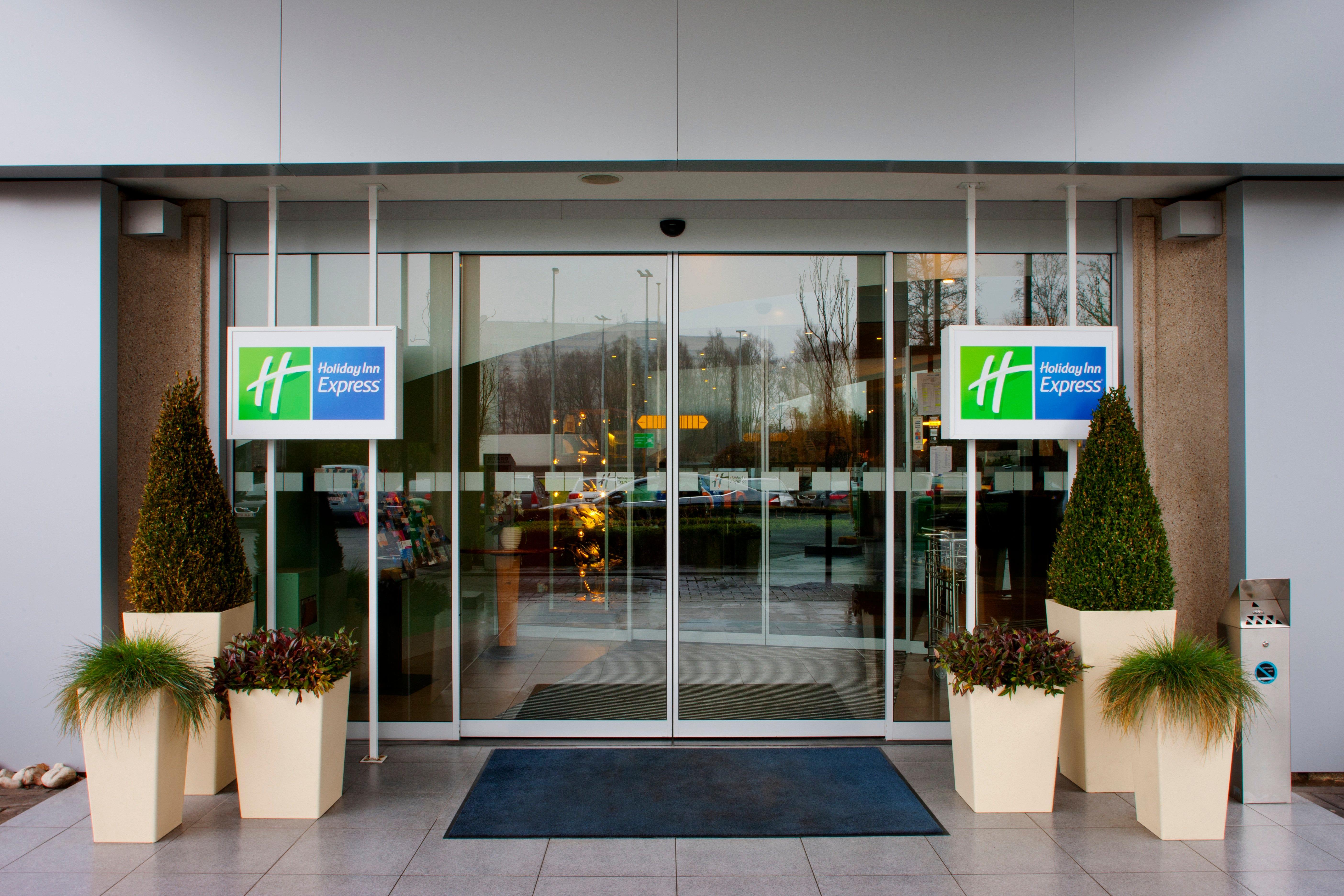 Holiday Inn Express & Suites Ghent By Ihg Luaran gambar