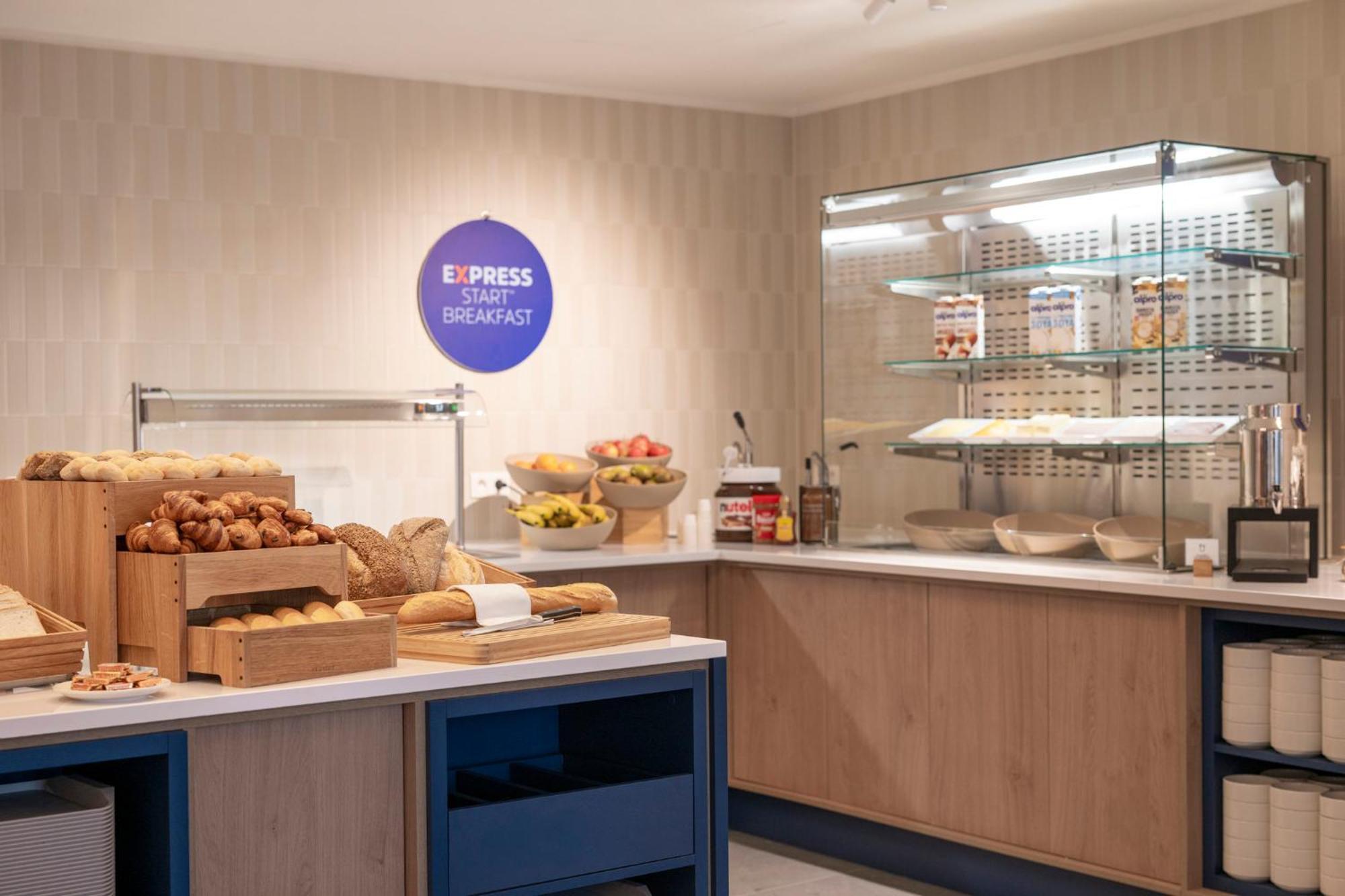 Holiday Inn Express & Suites Ghent By Ihg Luaran gambar