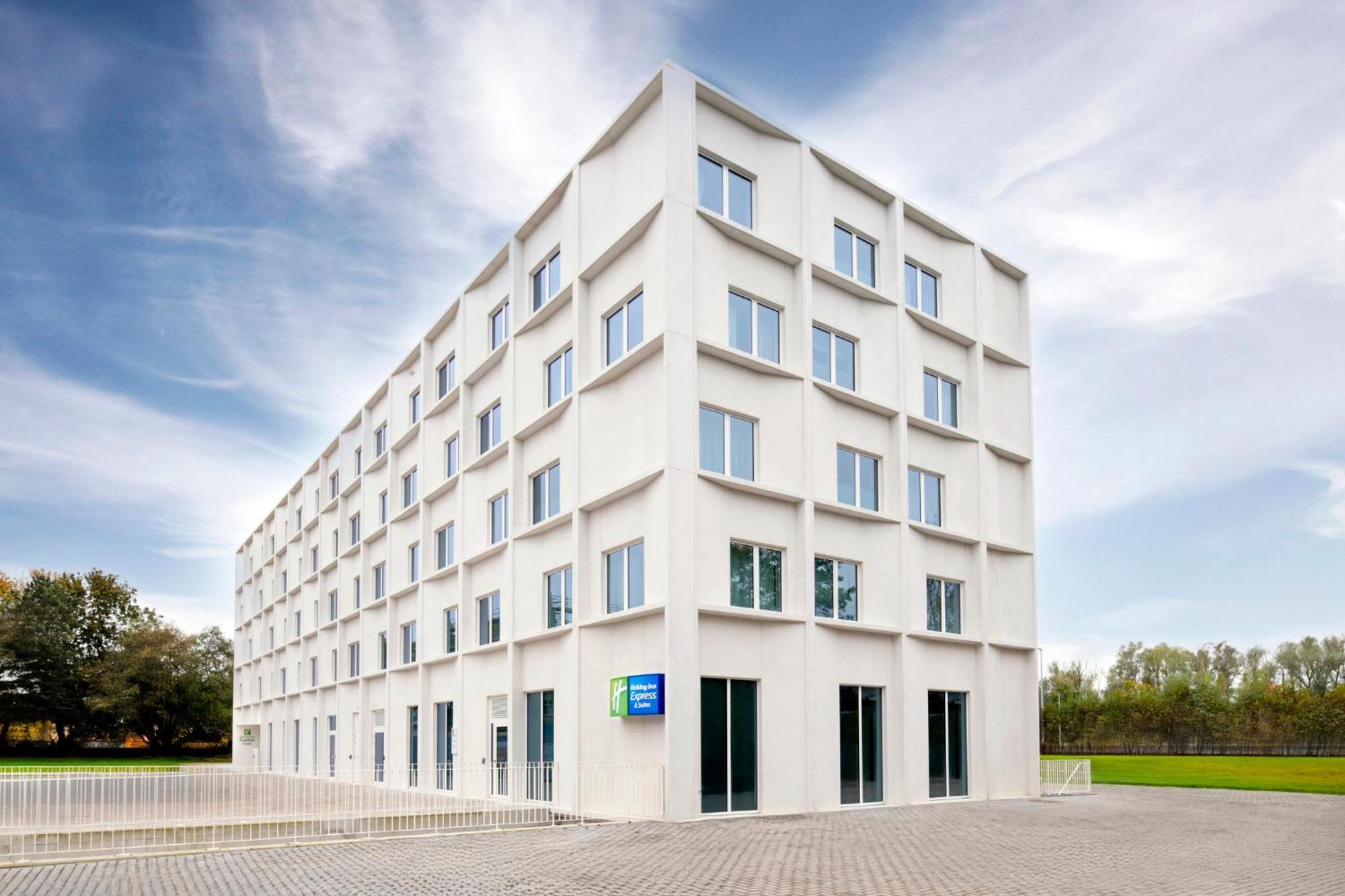 Holiday Inn Express & Suites Ghent By Ihg Luaran gambar